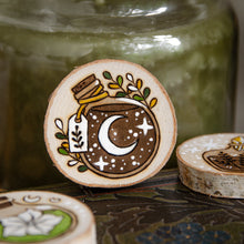 Load image into Gallery viewer, Herbs & Potions - Wooden Amulet Pack