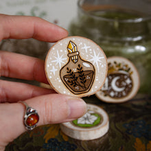 Load image into Gallery viewer, Herbs & Potions - Wooden Amulet Pack