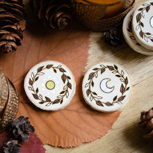 Load image into Gallery viewer, Yes/No Coins - Divination Set