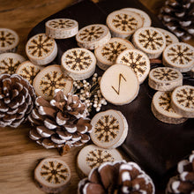 Load image into Gallery viewer, Aegishjalmur Snowflakes - Illustrated Wooden Rune Set