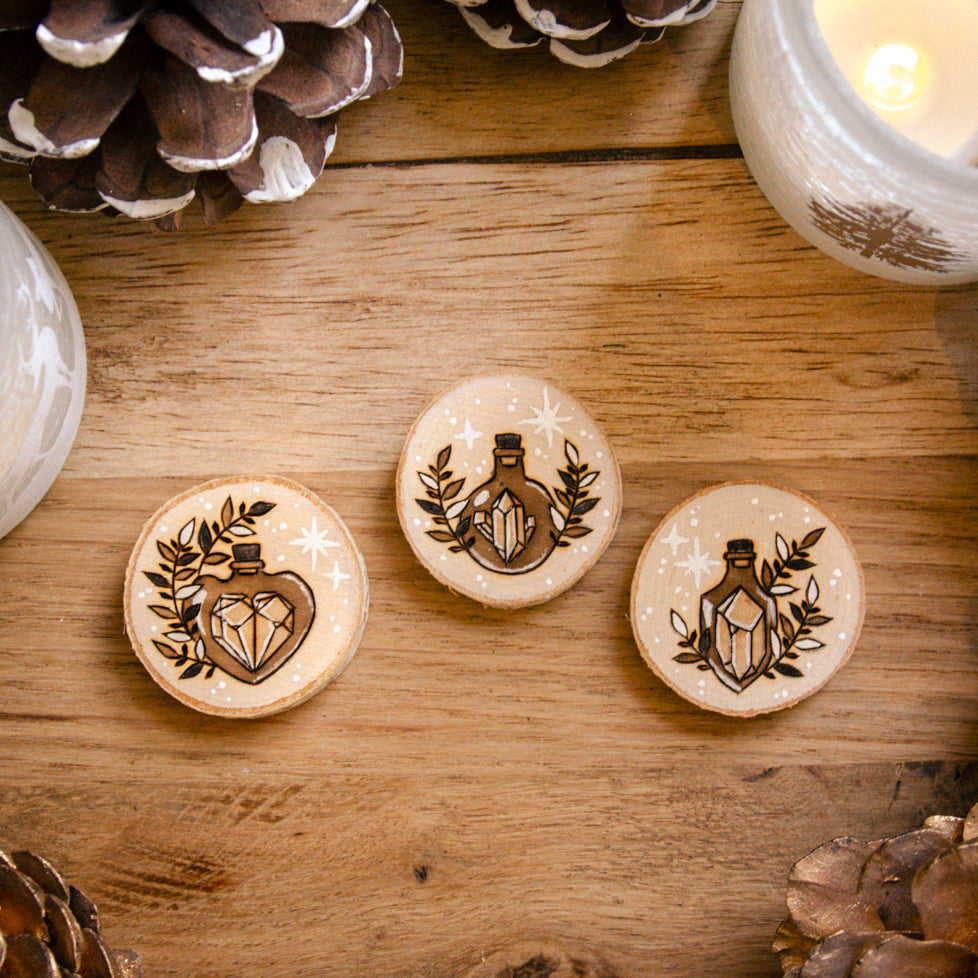 Crystal Potions - Wooden Amulet Pack