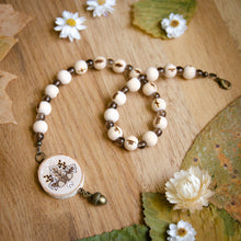 Load image into Gallery viewer, Enchanting Oak Leaves - Ogham Meditation Beads
