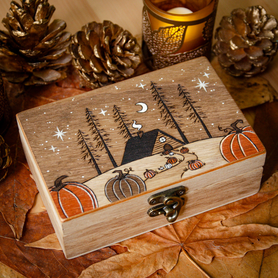 Pumpkin Cabin - Wooden Tarot Box