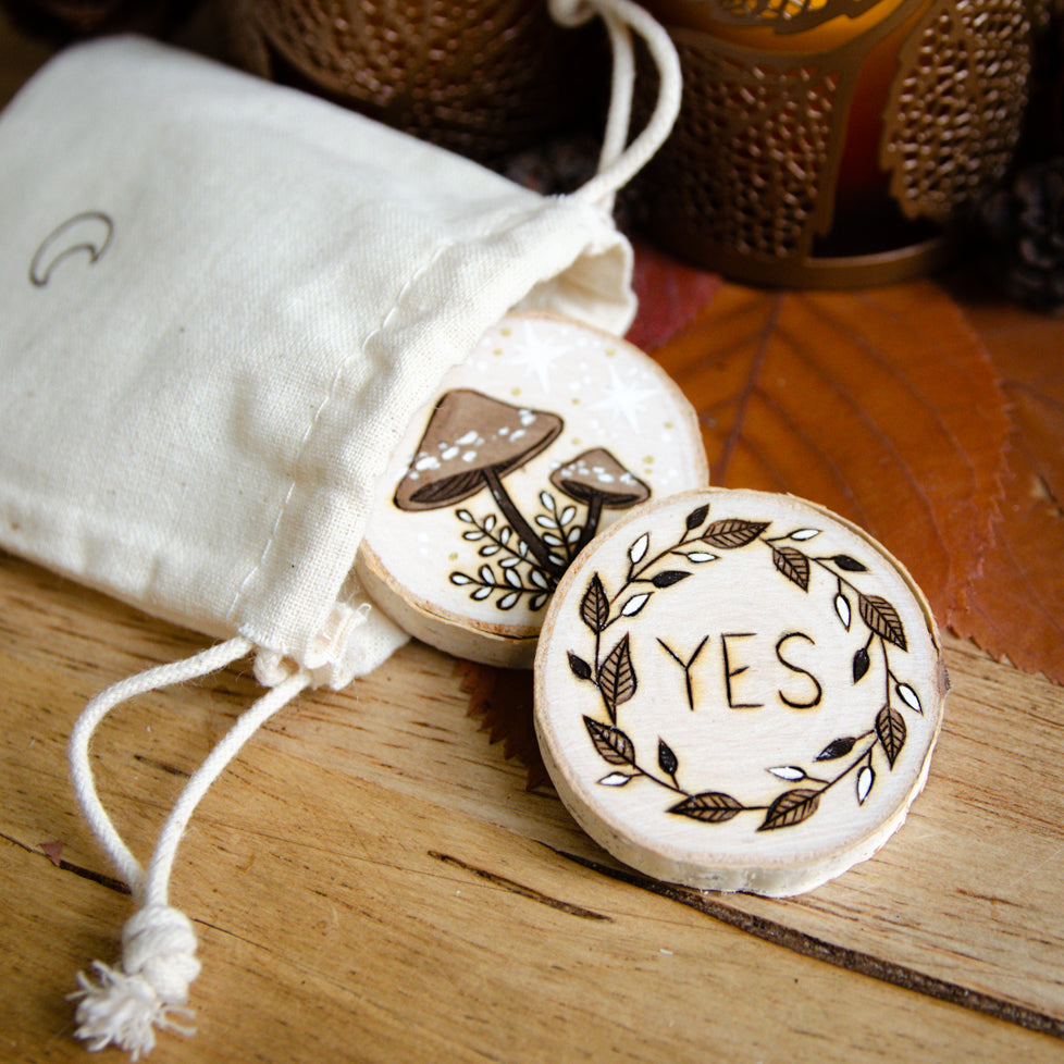 Mushrooms Yes/No Coins - Illustrated Divination Set