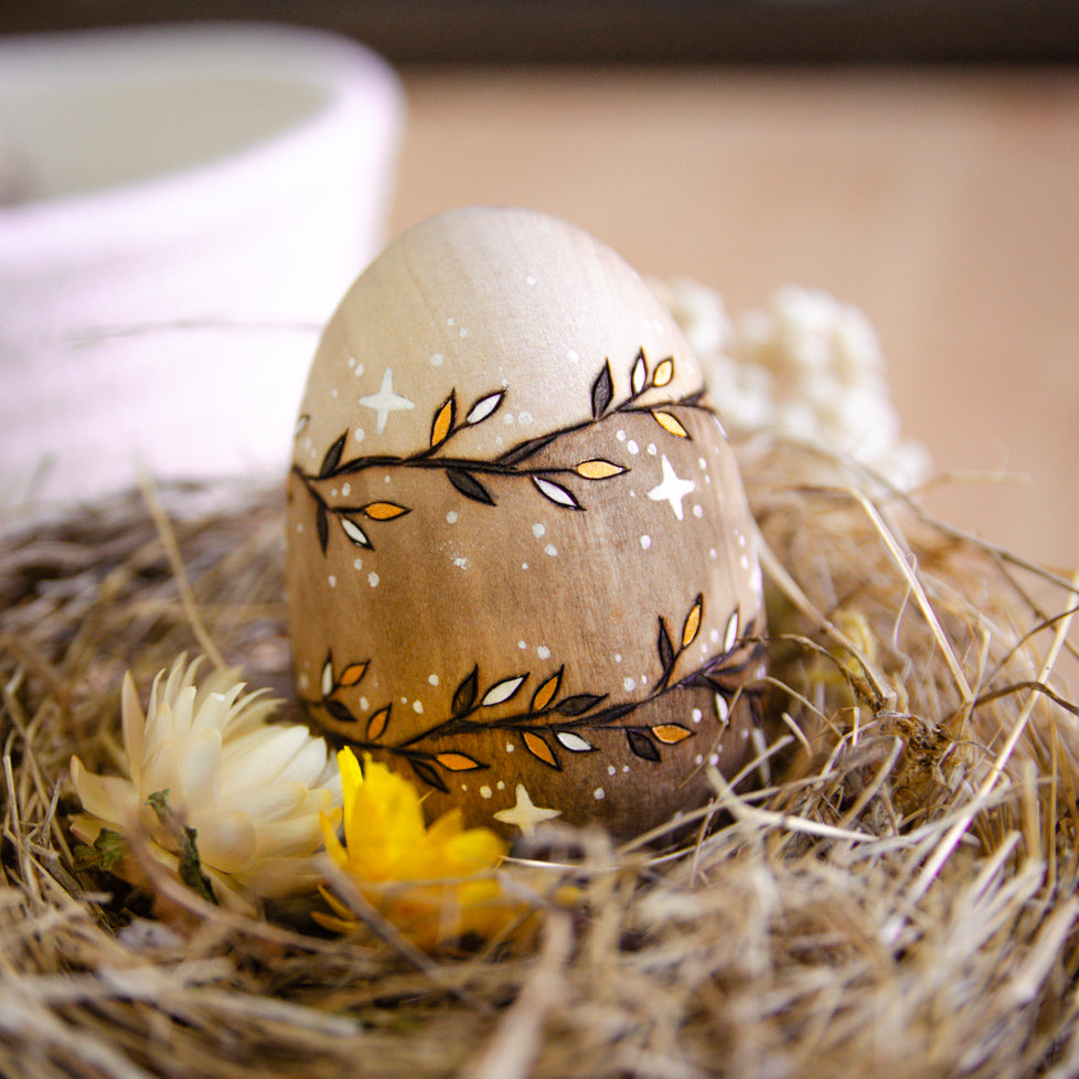 'Copper Crown' - Spring Decor - Medium Wooden Egg