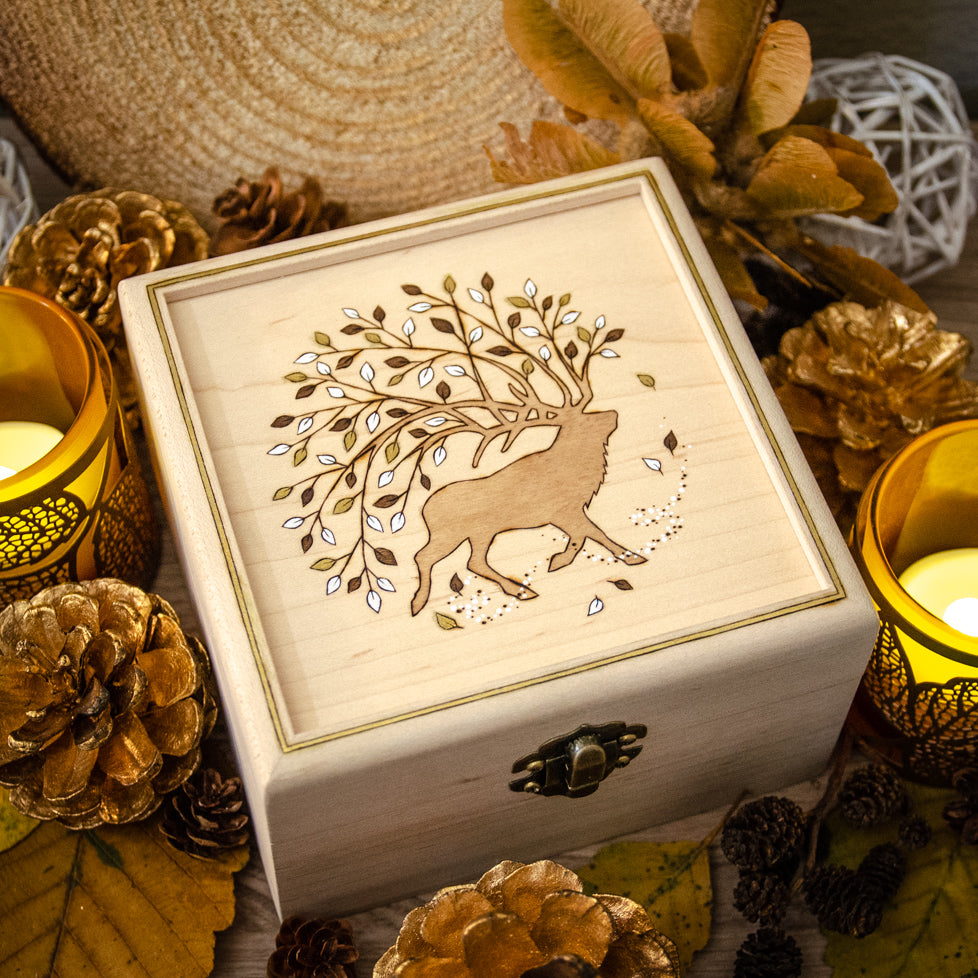 Wandering Elk With Autumn Leaves - Maple Wooden Box